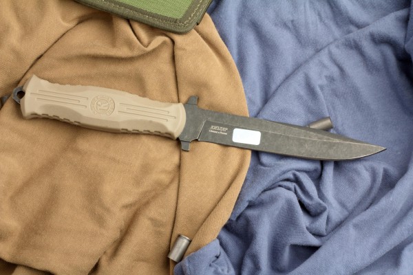 Нож Кизляр НР-18 - АUS-8 песочного цвета